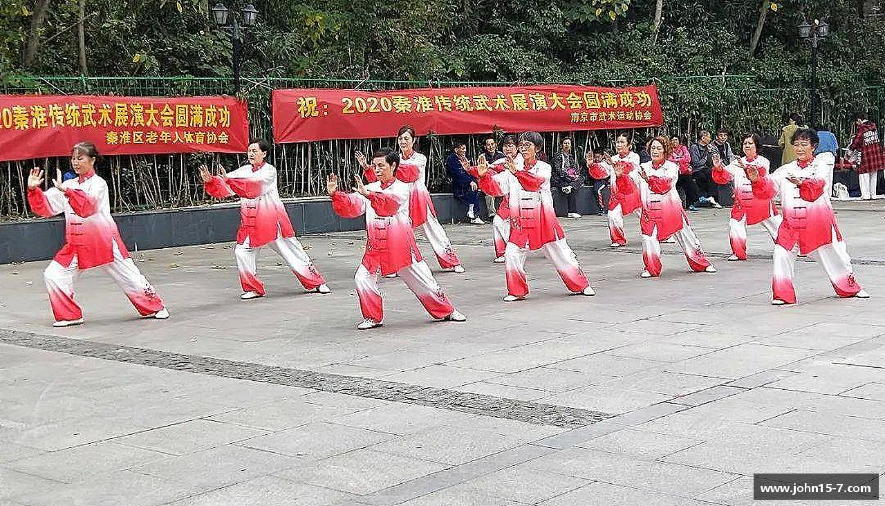 超越自我，荣耀青春